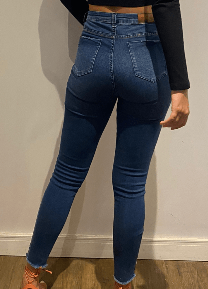 CL.170.0051-Calça Skinny em Jeans-Destroyed com puidos Azul Escuro-CL.170.0051_034066_04.png