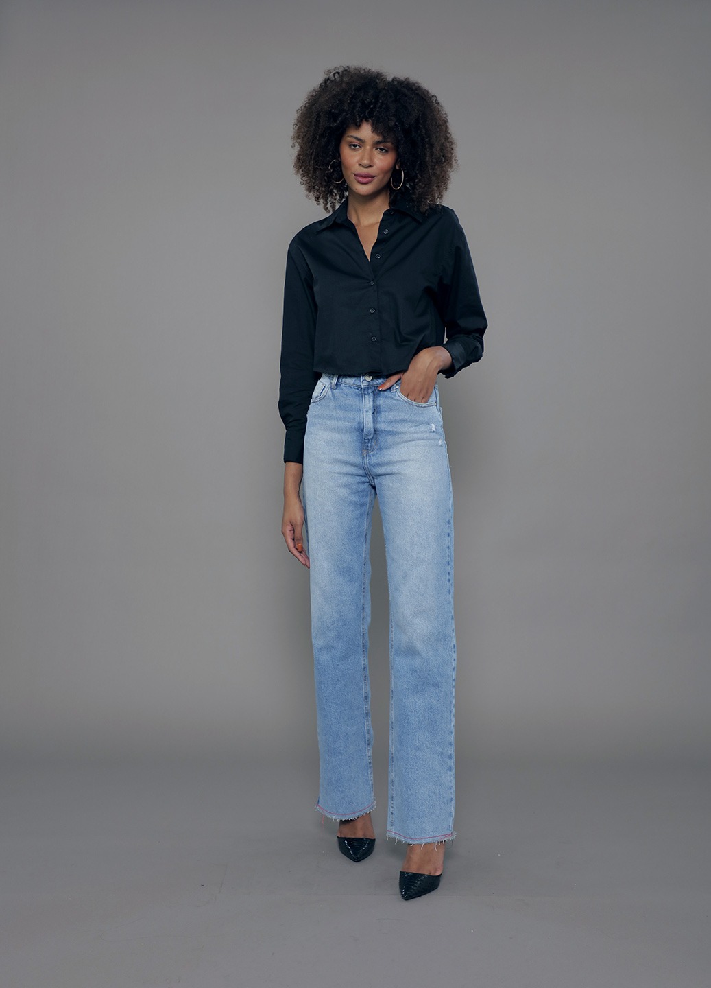 CL.170.0084-Calça Wide Leg em Jeans-Destroyed com puidos Azul Médio-CL.170.0084_034067_01