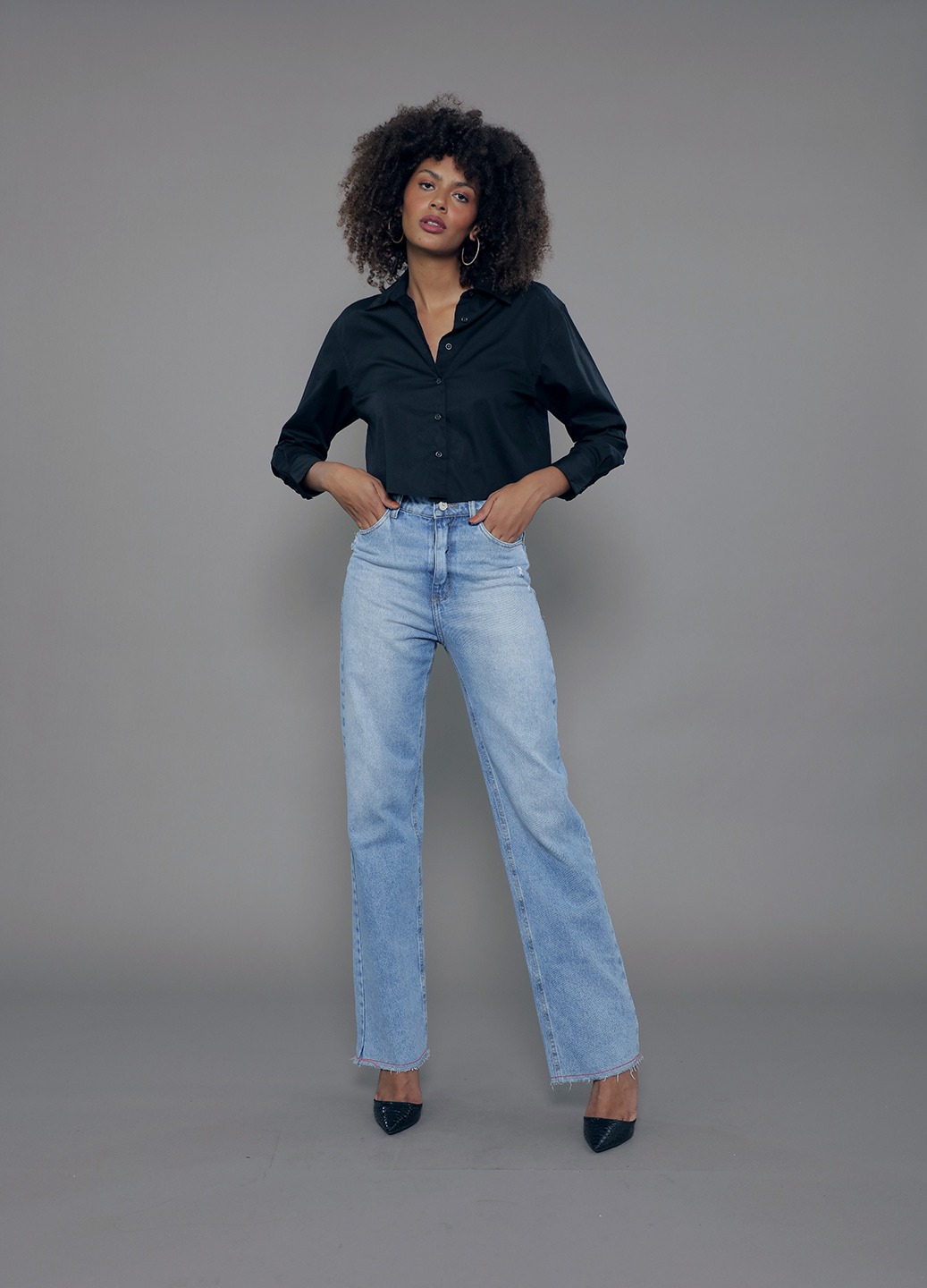 CL.170.0084-Calça Wide Leg em Jeans-Destroyed com puidos Azul Médio-CL.170.0084_034067_02