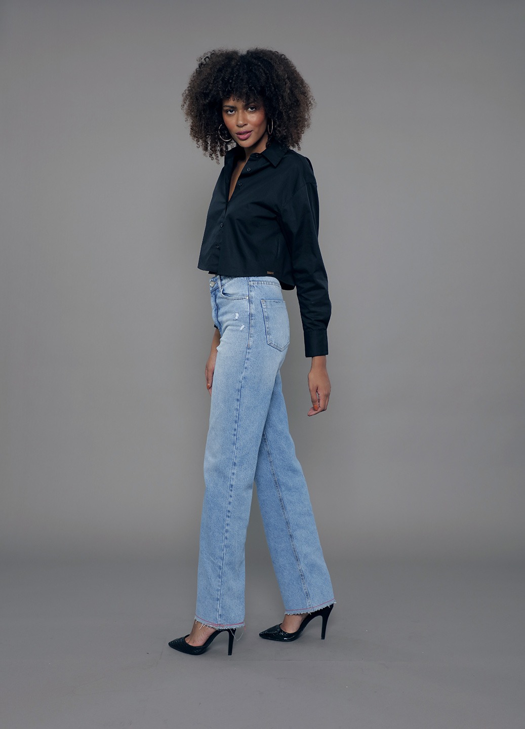 CL.170.0084-Calça Wide Leg em Jeans-Destroyed com puidos Azul Médio-CL.170.0084_034067_03