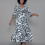 Vestido Feminino Manga Longa Decote V VE.163.0021 - Estampado Preto e Branco-023738, PP